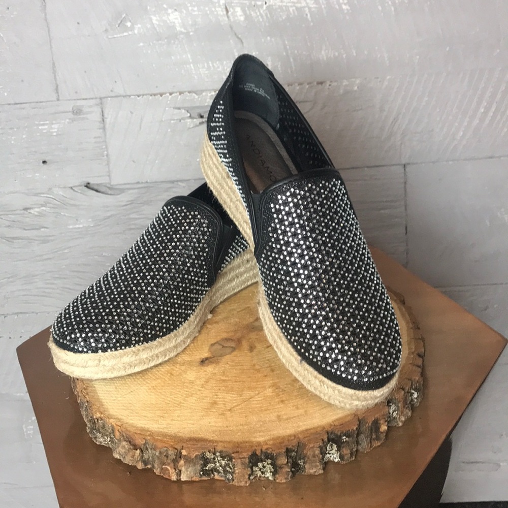 NWOT Andiamo slip on platform espadrilles